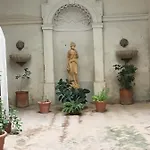 Appartement Domus Next Campo De'fiori With Thermal Shower Rome